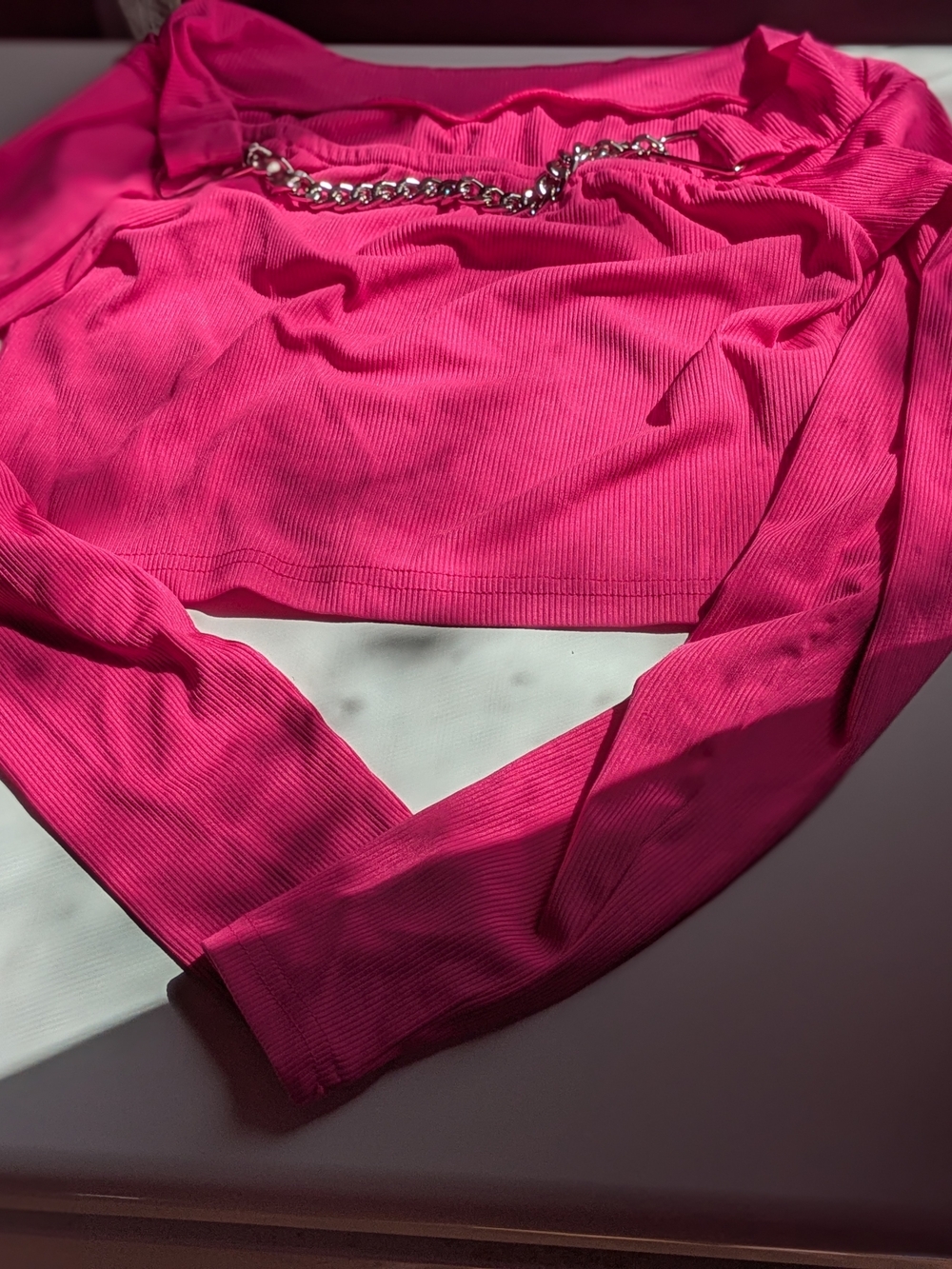 SHEIN Hot Pink Ribbed Long-Sleeve Crop Top with Chain Detail
